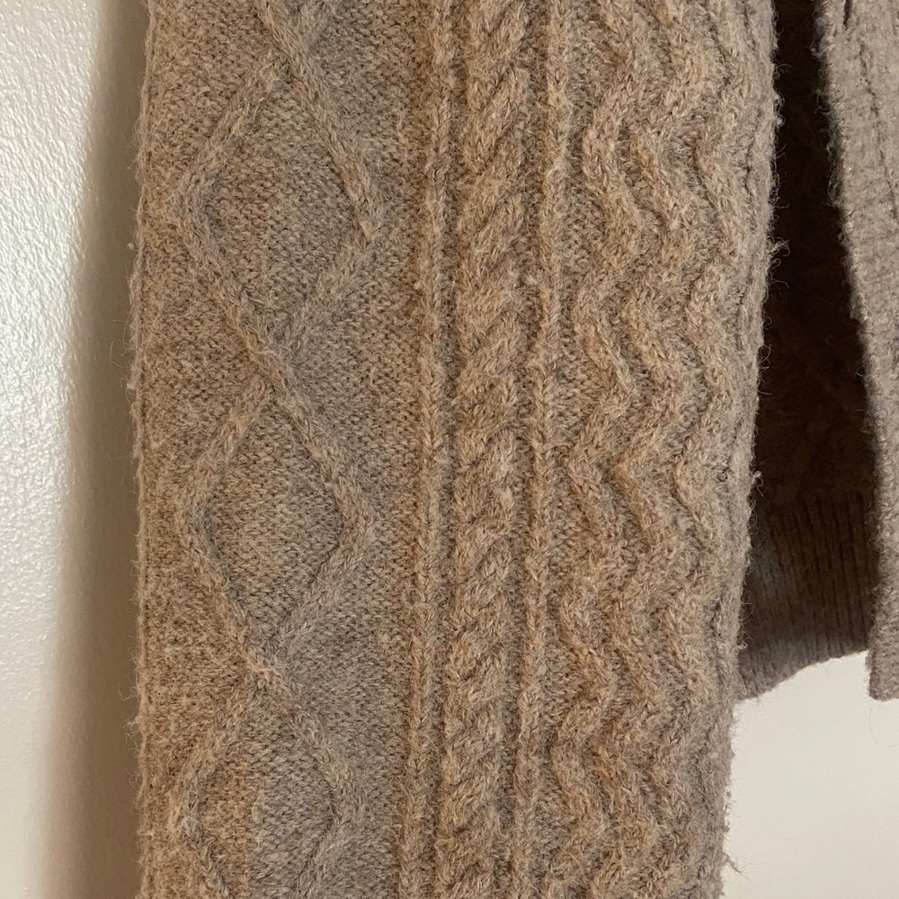 Topshop Taupe Cable Knit Button Front Cardigan - Picture 6 of 7